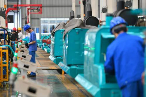 “智慧工厂”引领“生产节拍”——午夜视频免费观看智能一探究竟