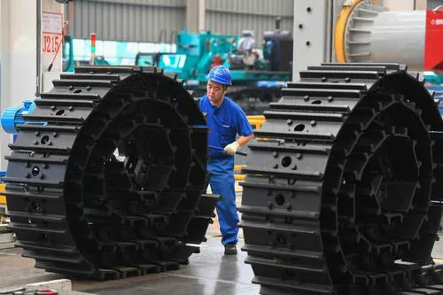 “智慧工厂”引领“生产节拍”——午夜视频免费观看智能一探究竟